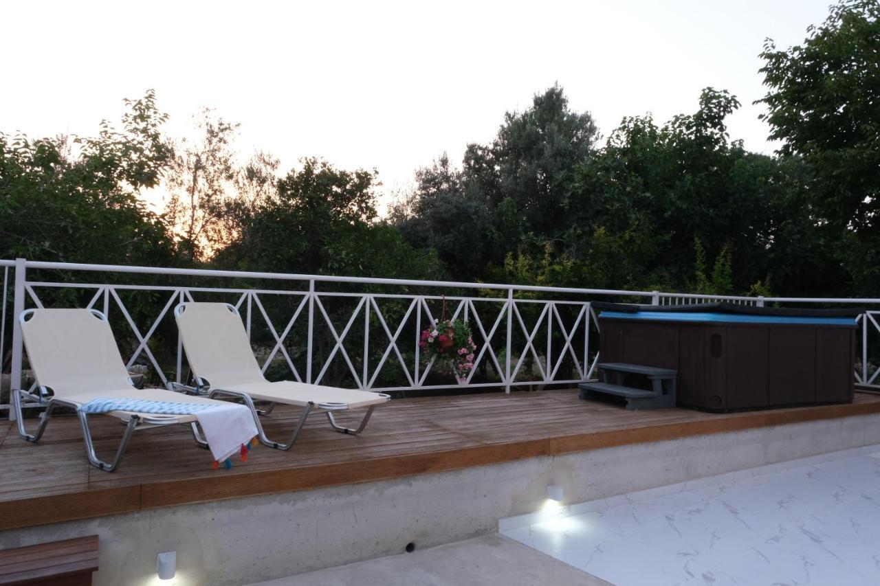 Luxury Fani House Next To Harbor Area With Jacuzzi Διαμέρισμα Πάφος Εξωτερικό φωτογραφία